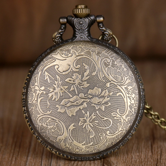 Vintage Wolf Game of Thrones Quartz Pocket Watch - Picture 2 of 5